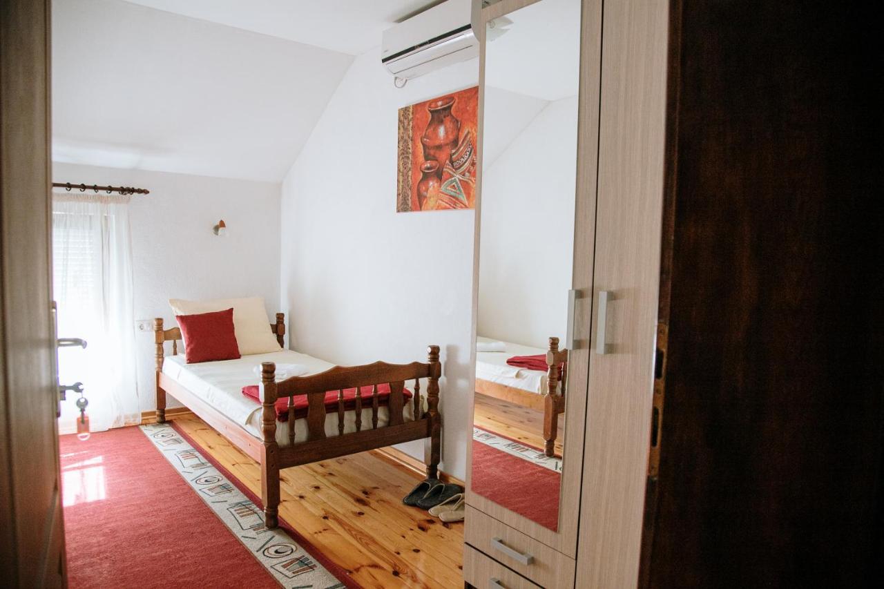 Apartment Ikar موستار المظهر الخارجي الصورة